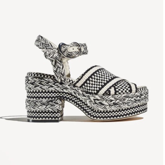 Amambaih Gala Platform. Size 36 - Picture 2 of 16